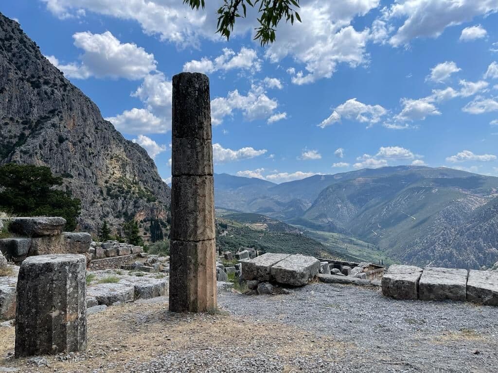 Delphi Full Day private tour from Athens — photo 1 of 7